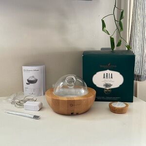 Young Living Aria Diffuser w/box